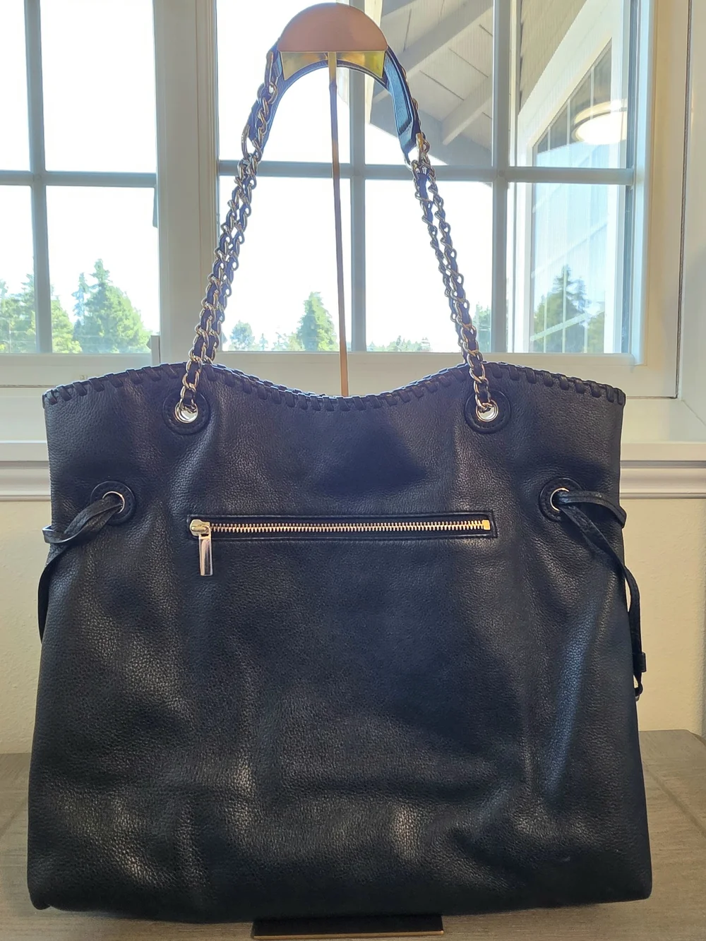Tory Burch Marion Slouchy Black Pebbled Leather Gold Chain Tote - Picture 9 of 9